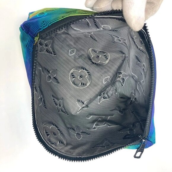 LOUIS VUITTON M68777 reversible 2054 Pochette Reversible pouch bag Clutch - Picture 10 of 16